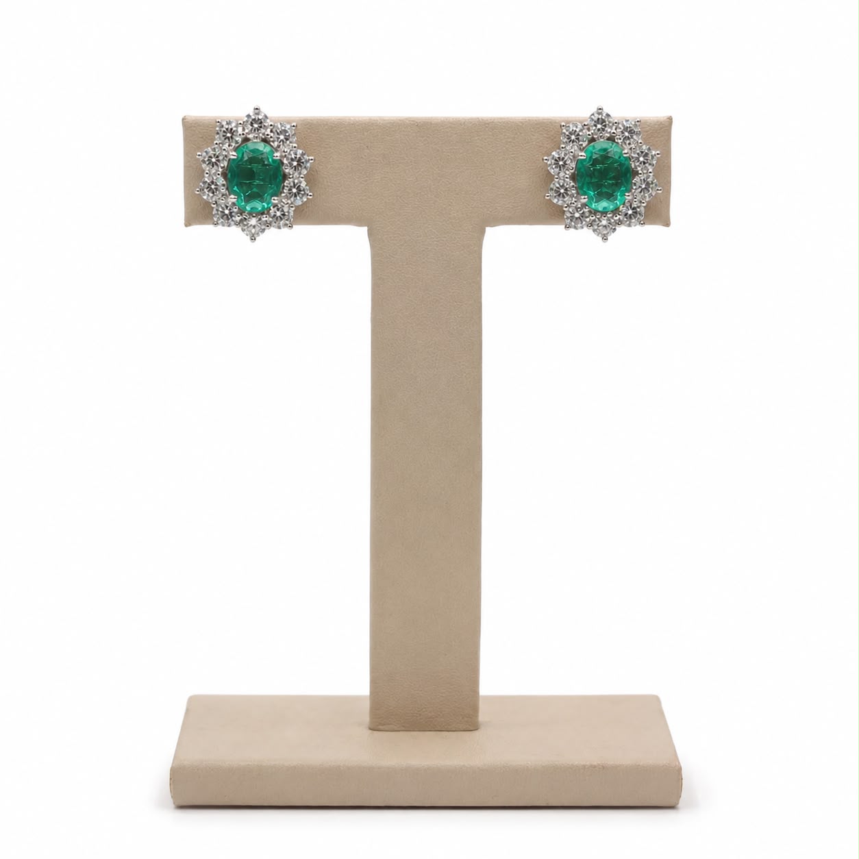 Brinco oval turmalina fusion cravação Princesa glam Moissanite+Prata 925