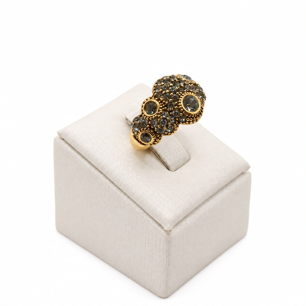 Anel nucleo cravejado aro 16 ouro