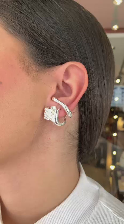 Brinco earcuff efemera prateado