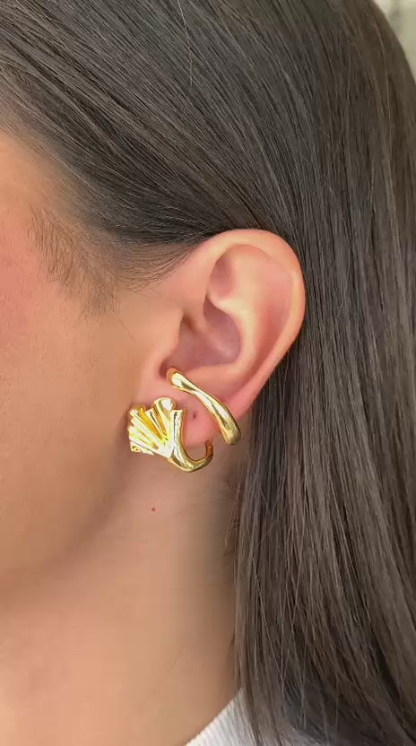 Brinco earcuff efemera ouro
